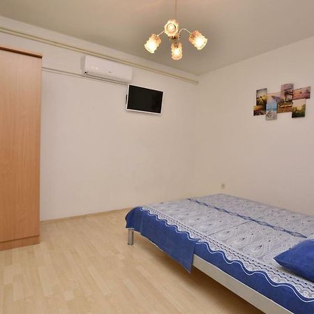 Apartment Dijo I Primosten Bagian luar foto