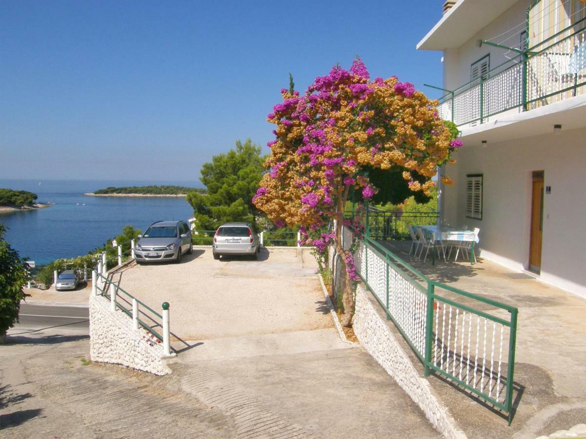 Apartment Dijo I Primosten Bagian luar foto