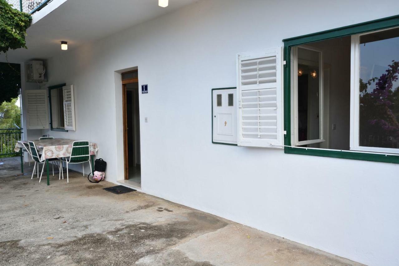 Apartment Dijo I Primosten Bagian luar foto